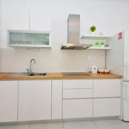 Apartmani Suto * 珀德垂那
